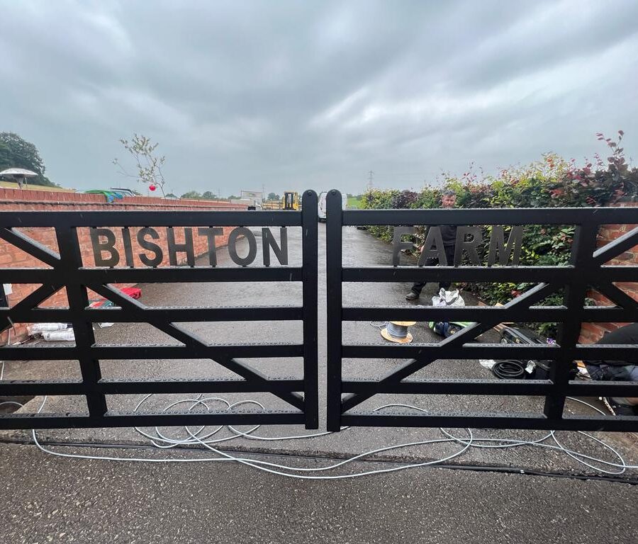 Five-Bar Farm Gates